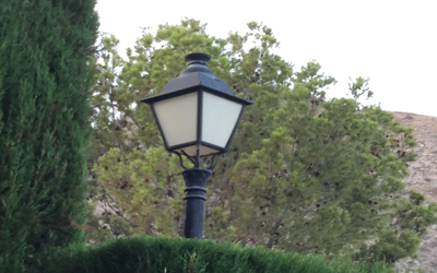 reparaci&oacute;n iluminaci&oacute;n exterior el runar